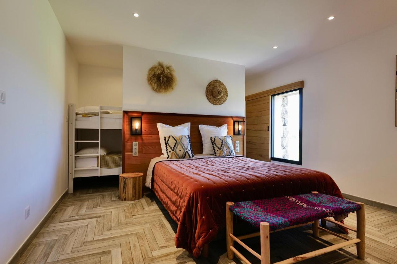 Domaine Pozzo Di Mastri Hotel & Spa فيغاري المظهر الخارجي الصورة
