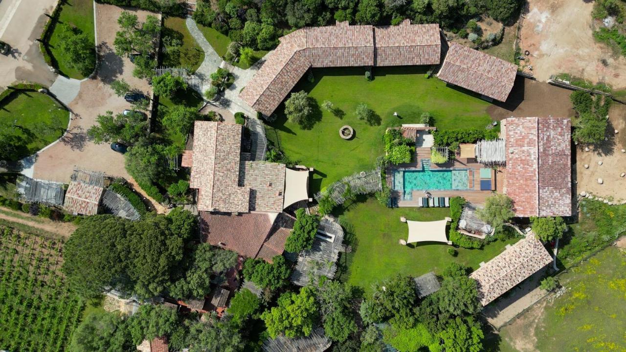 Domaine Pozzo Di Mastri Hotel & Spa فيغاري المظهر الخارجي الصورة