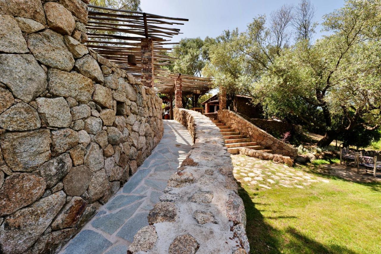 Domaine Pozzo Di Mastri Hotel & Spa فيغاري المظهر الخارجي الصورة