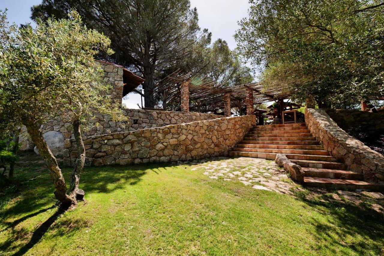 Domaine Pozzo Di Mastri Hotel & Spa فيغاري المظهر الخارجي الصورة