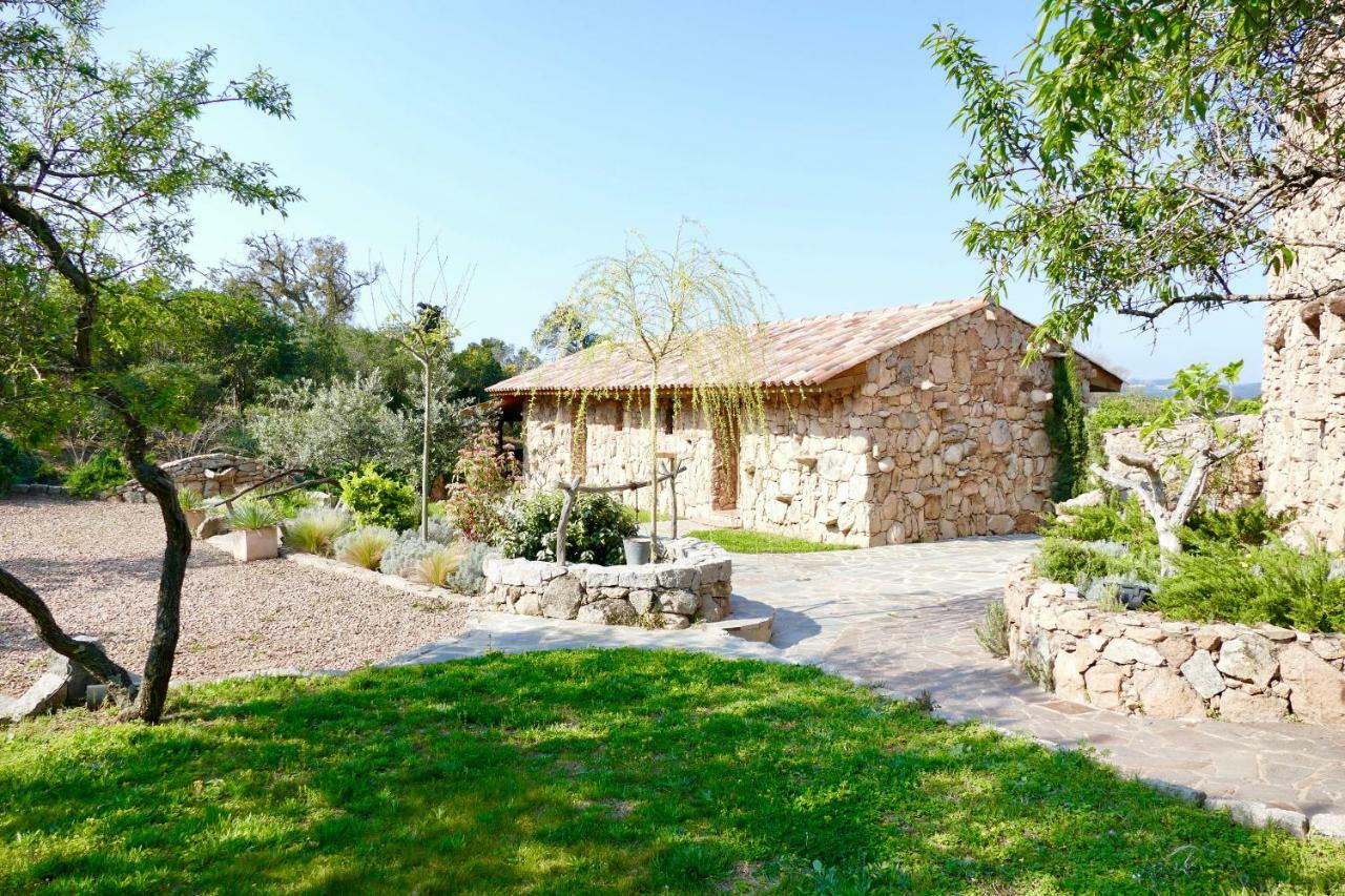 Domaine Pozzo Di Mastri Hotel & Spa فيغاري المظهر الخارجي الصورة